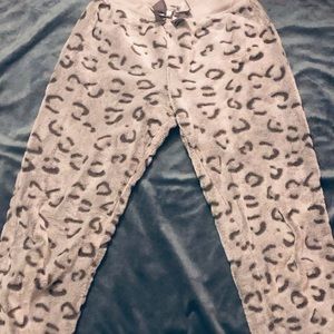 Grey cheetah print fuzzy joggers